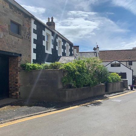Strathdee Bed & Breakfast ローワー・ラーゴ エクステリア 写真